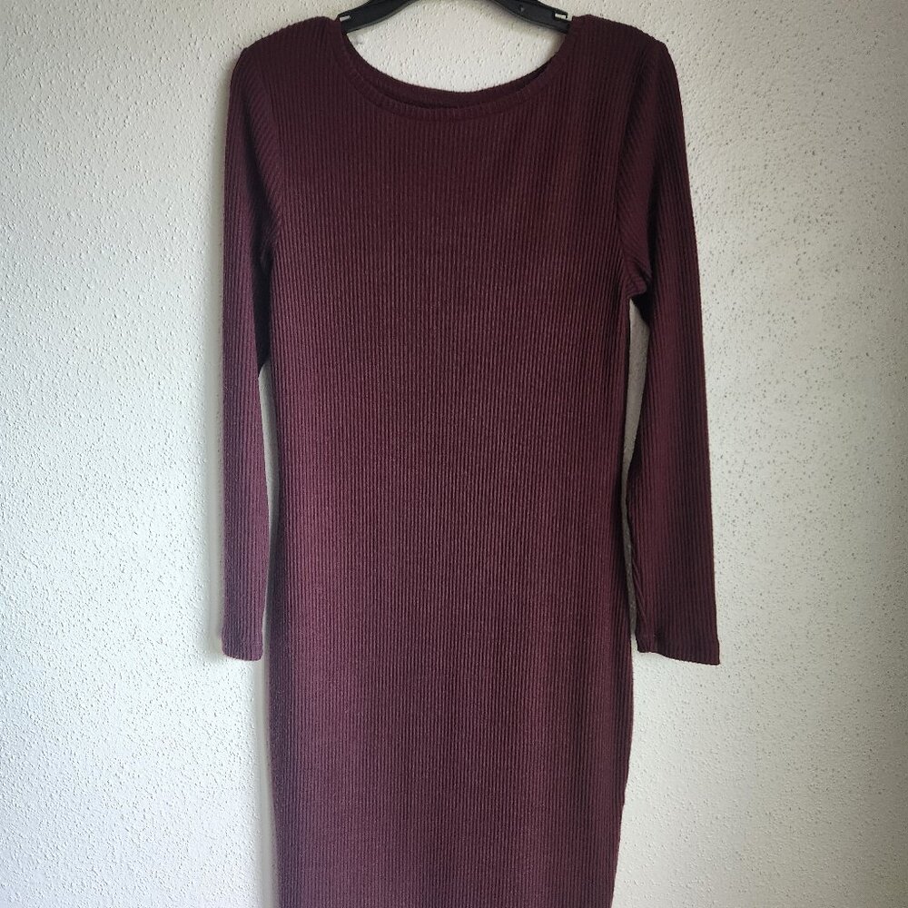a new day Burgundy Long Sleeve Sweater Dress M Below Knee 41" Shoulder to Bottom